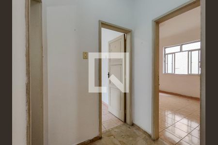 Corredor de apartamento à venda com 3 quartos, 80m² em Vila Isabel, Rio de Janeiro