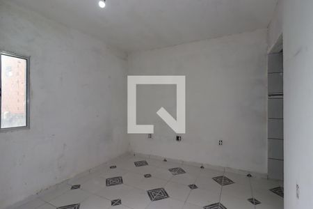 Sala de casa para alugar com 2 quartos, 70m² em Sítio dos Vianas, Santo André