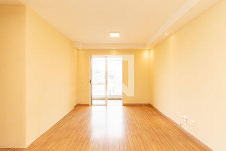 Sala de apartamento para alugar com 3 quartos, 70m² em Vila Invernada, São Paulo