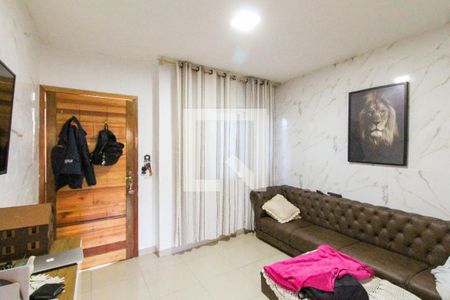 Casa à venda com 2 quartos, 85m² em Centro, Canoas