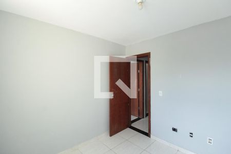 Quarto 1 de casa para alugar com 2 quartos, 72m² em Nacional, Contagem
