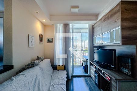 Sala de apartamento à venda com 2 quartos, 46m² em Jardim Sabara, São Paulo