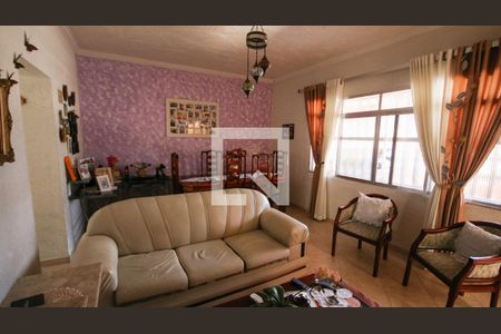Sala de casa para alugar com 3 quartos, 150m² em Boqueirão, Praia Grande