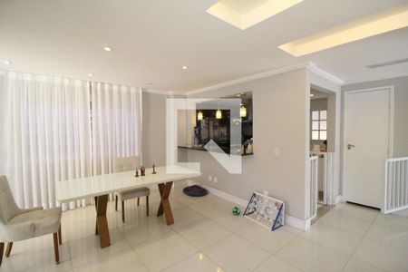 Sala de casa de condomínio à venda com 4 quartos, 260m² em Anil, Rio de Janeiro