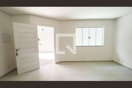 Sala de casa à venda com 3 quartos, 192m² em Jardim Santa Ines, São Paulo