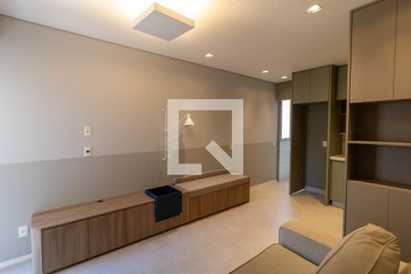 Salas de apartamento à venda com 1 quarto, 50m² em Cambuí, Campinas