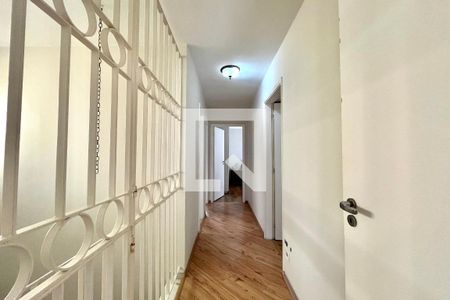 Corredor de casa à venda com 4 quartos, 196m² em Planalto Paulista, São Paulo