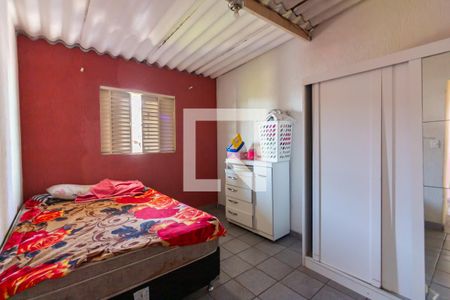Quarto 2 de casa à venda com 6 quartos, 250m² em Padroeira, Osasco