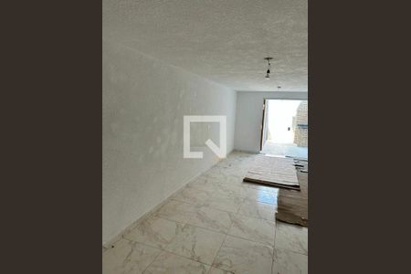 Casa à venda com 3 quartos, 83m² em Campo Grande, São Paulo