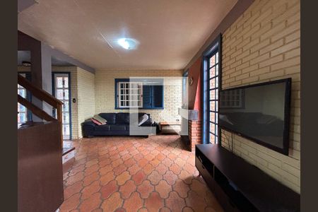 Sala de casa para alugar com 4 quartos, 290m² em Ideal, Novo Hamburgo