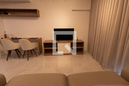 SALA/QUARTO de apartamento à venda com 1 quarto, 43m² em Centro, Campinas