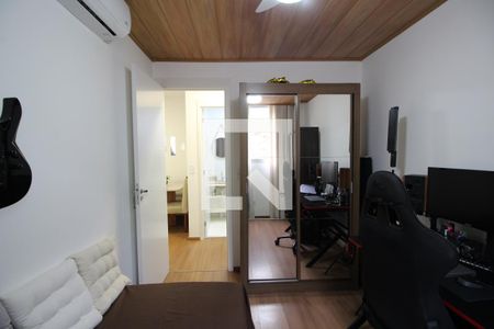 Quarto 1 de apartamento para alugar com 2 quartos, 50m² em Pechincha, Rio de Janeiro