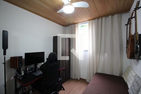 Quarto 1 de apartamento para alugar com 2 quartos, 50m² em Pechincha, Rio de Janeiro