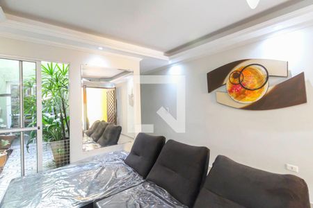 Sala de casa à venda com 3 quartos, 120m² em Parque dos Bancarios, São Paulo