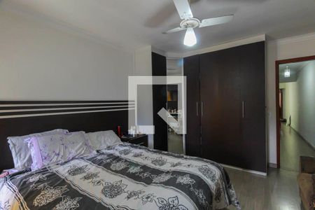 Suite de casa à venda com 3 quartos, 120m² em Parque dos Bancarios, São Paulo