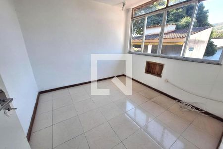 Casa de Condomínio à venda com 5 quartos, 140m² em Taquara, Rio de Janeiro