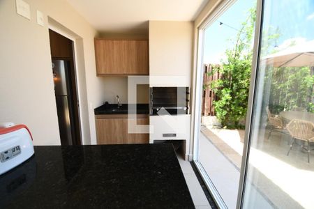 Varanda gourmet de casa de condomínio à venda com 3 quartos, 167m² em Parque Xangrilá, Campinas
