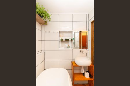 Banheiro de kitnet/studio à venda com 1 quarto, 25m² em Liberdade, São Paulo