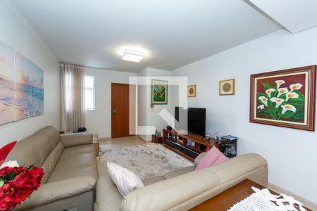 Sala de apartamento para alugar com 3 quartos, 120m² em Calafate, Belo Horizonte