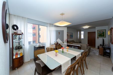 Sala de apartamento para alugar com 3 quartos, 120m² em Calafate, Belo Horizonte