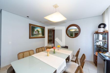 Sala de apartamento para alugar com 3 quartos, 120m² em Calafate, Belo Horizonte