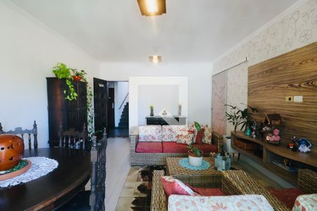 Sala de apartamento para alugar com 4 quartos, 110m² em Balneario Cidade Atlantica, Guarujá