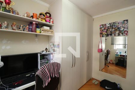 Quarto de apartamento à venda com 3 quartos, 60m² em Vila Ivone, São Paulo