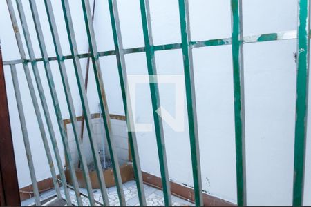 Vista da Sala de casa à venda com 1 quarto, 42m² em Olaria, Rio de Janeiro