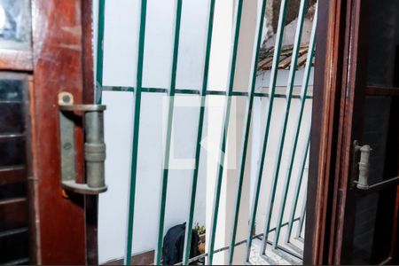 Vista da Sala de casa à venda com 1 quarto, 42m² em Olaria, Rio de Janeiro