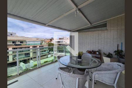 Varanda de apartamento à venda com 4 quartos, 213m² em Recreio dos Bandeirantes, Rio de Janeiro