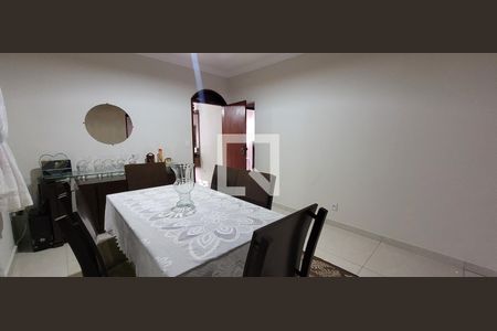 Sala de Jantar de casa para alugar com 2 quartos, 138m² em Jardim das Alterosas - 2ª Seção, Betim