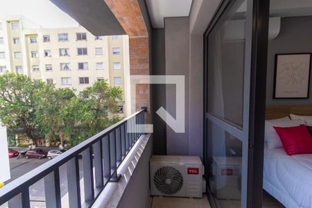 Varanda de kitnet/studio para alugar com 1 quarto, 24m² em Vila Cordeiro, São Paulo