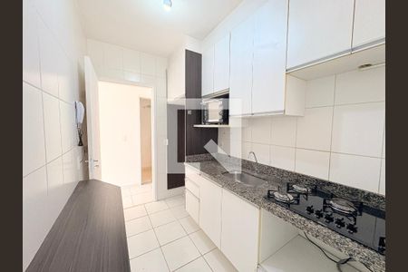 Cozinha de apartamento à venda com 3 quartos, 72m² em Jardim das Samambaias, Jundiaí