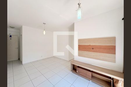 Sala de apartamento à venda com 3 quartos, 72m² em Jardim das Samambaias, Jundiaí