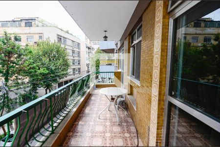 Sala de apartamento à venda com 3 quartos, 150m² em Tijuca, Rio de Janeiro