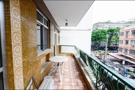 Sala de apartamento à venda com 3 quartos, 150m² em Tijuca, Rio de Janeiro