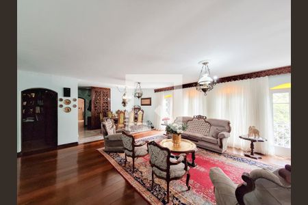 Sala de casa à venda com 5 quartos, 700m² em Lauzane Paulista, São Paulo