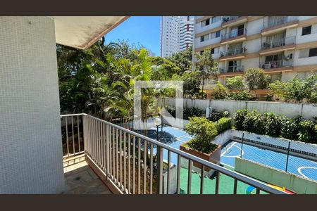 Varanda de apartamento para alugar com 3 quartos, 106m² em Vila Sofia, São Paulo