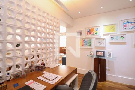 Escritório de apartamento à venda com 3 quartos, 138m² em Jardim Paulista, São Paulo