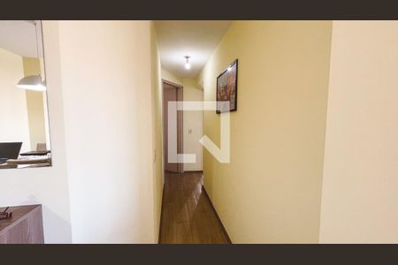 Corredor de apartamento à venda com 3 quartos, 72m² em Chora Menino, São Paulo