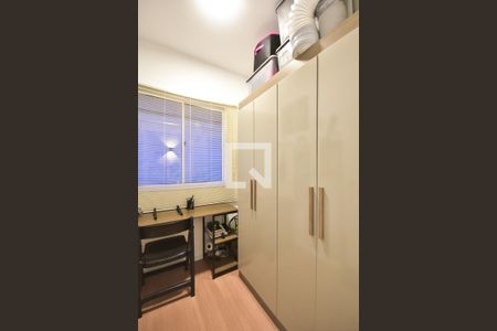 Quarto 1 de apartamento para alugar com 2 quartos, 29m² em Jardim Monte Kemel, São Paulo