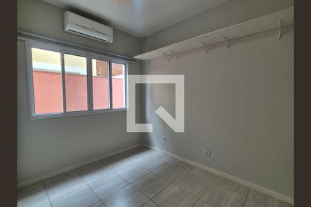 Quarto 1 de casa de condomínio à venda com 4 quartos, 122m² em Recreio dos Bandeirantes, Rio de Janeiro