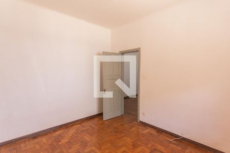Quarto 1 de casa para alugar com 5 quartos, 300m² em Sagrada Família, Belo Horizonte