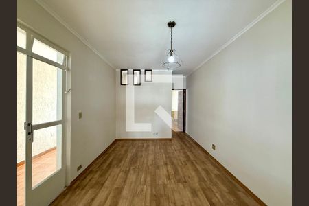 Sala de casa à venda com 3 quartos, 150m² em Santo Amaro, São Paulo