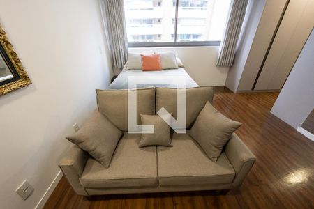 Sala/Quarto de kitnet/studio à venda com 1 quarto, 28m² em Vila Clementino, São Paulo