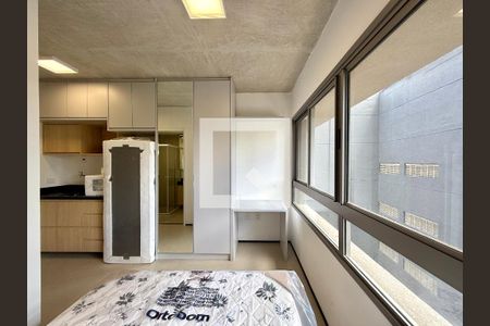 Studio de kitnet/studio para alugar com 0 quarto, 18m² em Santo Amaro, São Paulo