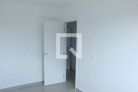 Quarto 1 de apartamento para alugar com 2 quartos, 50m² em Nossa Senhora das Gracas, Nova Iguaçu