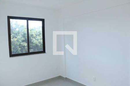 Quarto 1 de apartamento para alugar com 2 quartos, 50m² em Nossa Senhora das Gracas, Nova Iguaçu