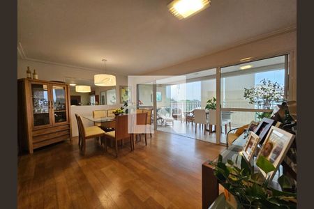 Foto 14 de apartamento à venda com 3 quartos, 137m² em Jardim Olympia, São Paulo