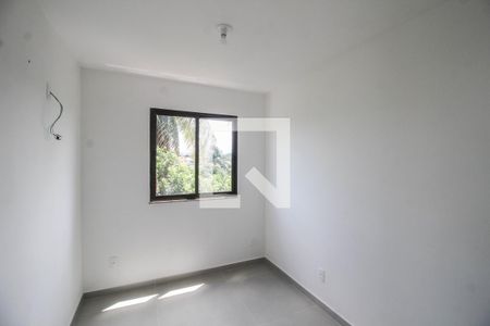 Quarto 1 de apartamento para alugar com 2 quartos, 50m² em Nossa Senhora das Gracas, Nova Iguaçu